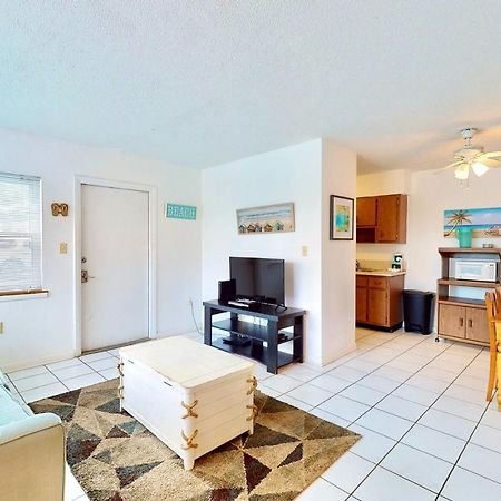 The Simple Life Apartment Cocoa Beach Bagian luar foto