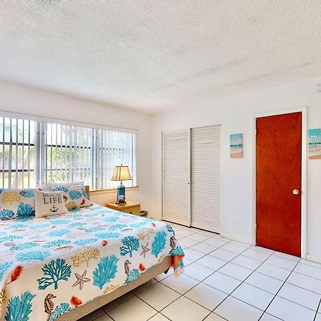 The Simple Life Apartment Cocoa Beach Bagian luar foto