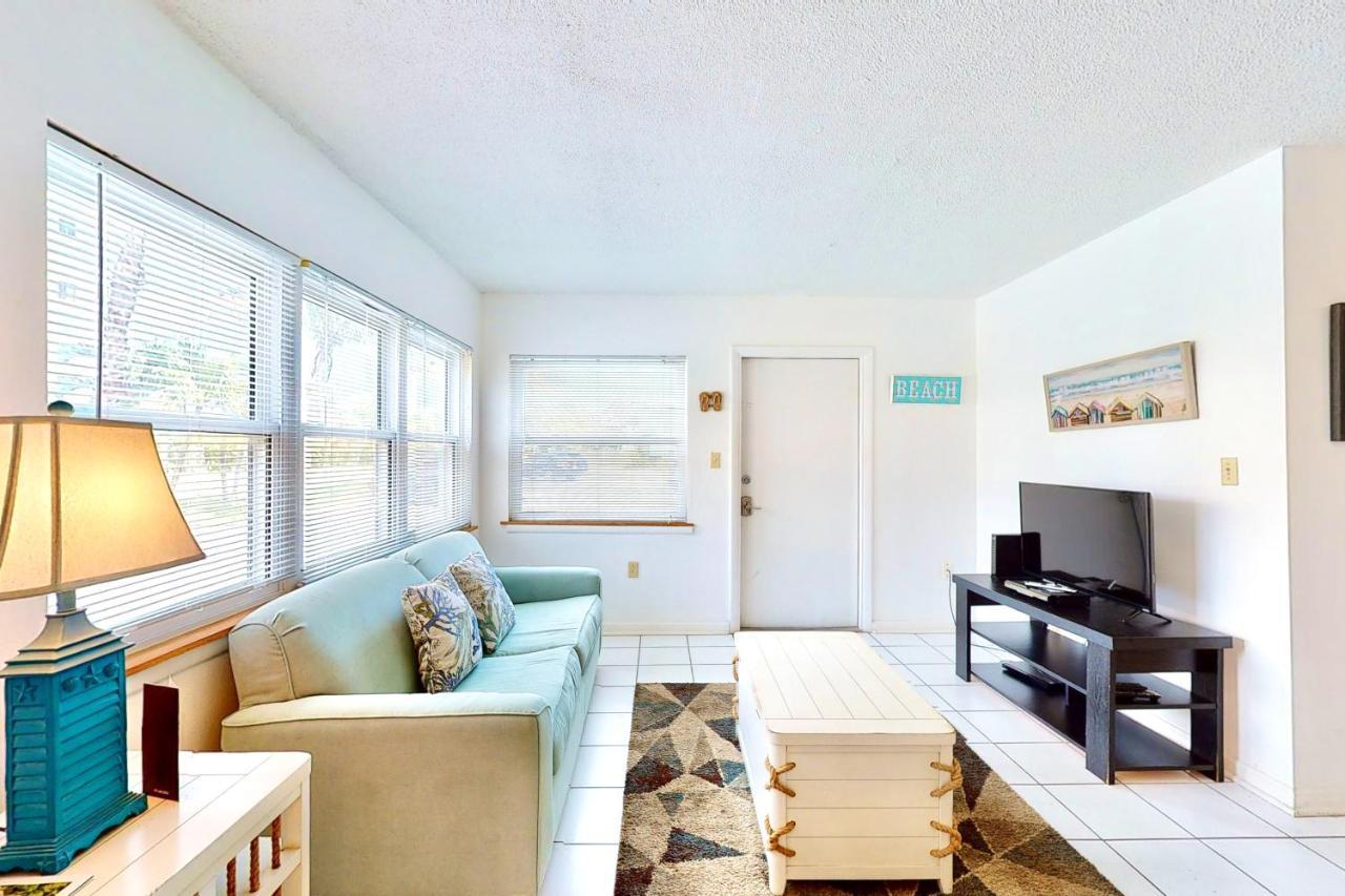 The Simple Life Apartment Cocoa Beach Bagian luar foto